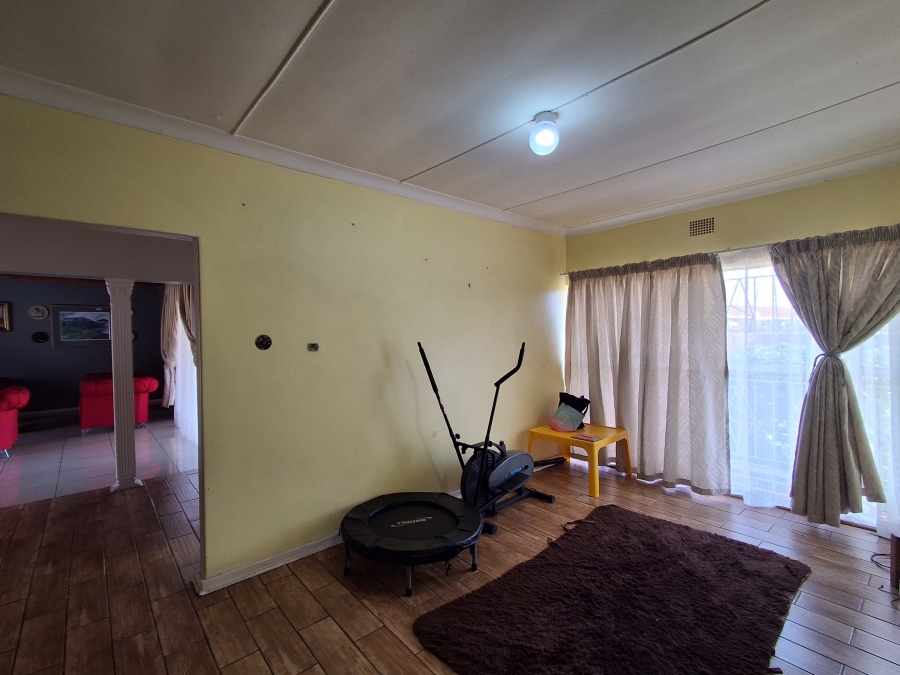 3 Bedroom Property for Sale in Songloed North West
